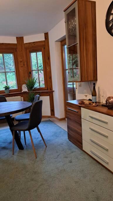 Gemuetliche Waldrandlage In Badenweiler Sehringen Ferienwohnung المظهر الخارجي الصورة